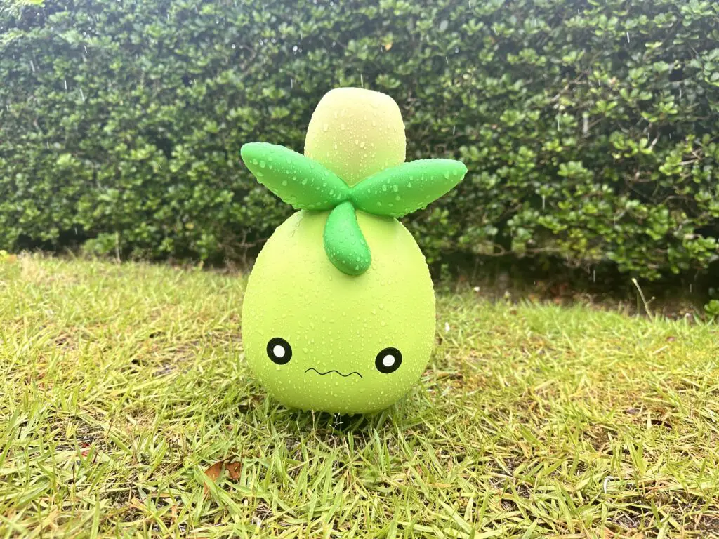 志摩スペイン村　ポケモンスカーレットバイオレットコラボ 　ミニーブ