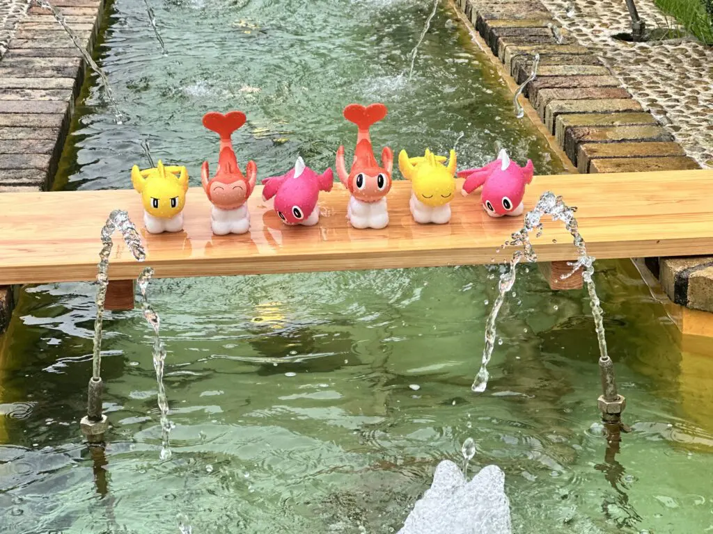 志摩スペイン村　ポケモンスカーレットバイオレットコラボ 　シャリタツ